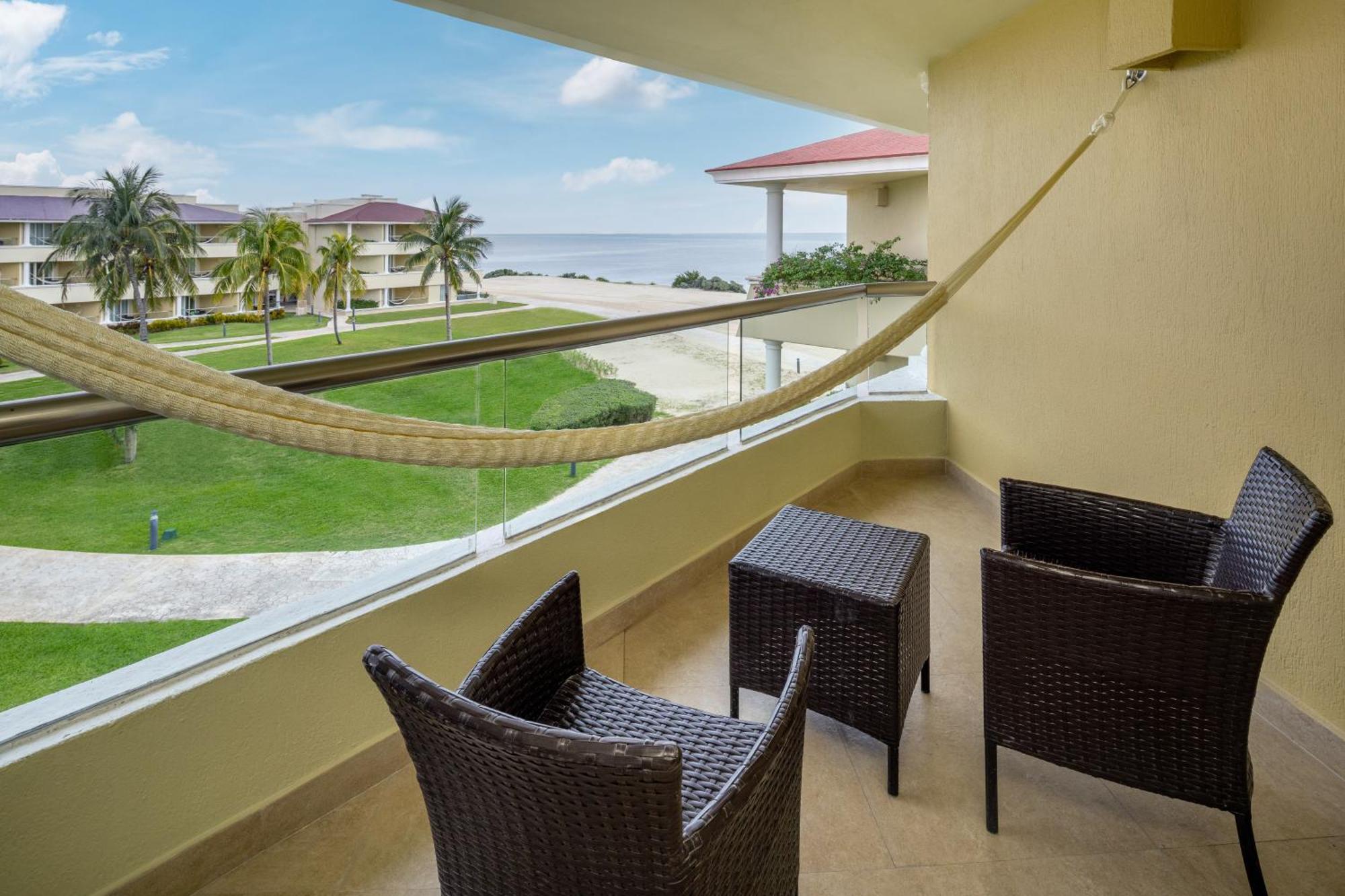 Moon Palace Cancun Resort