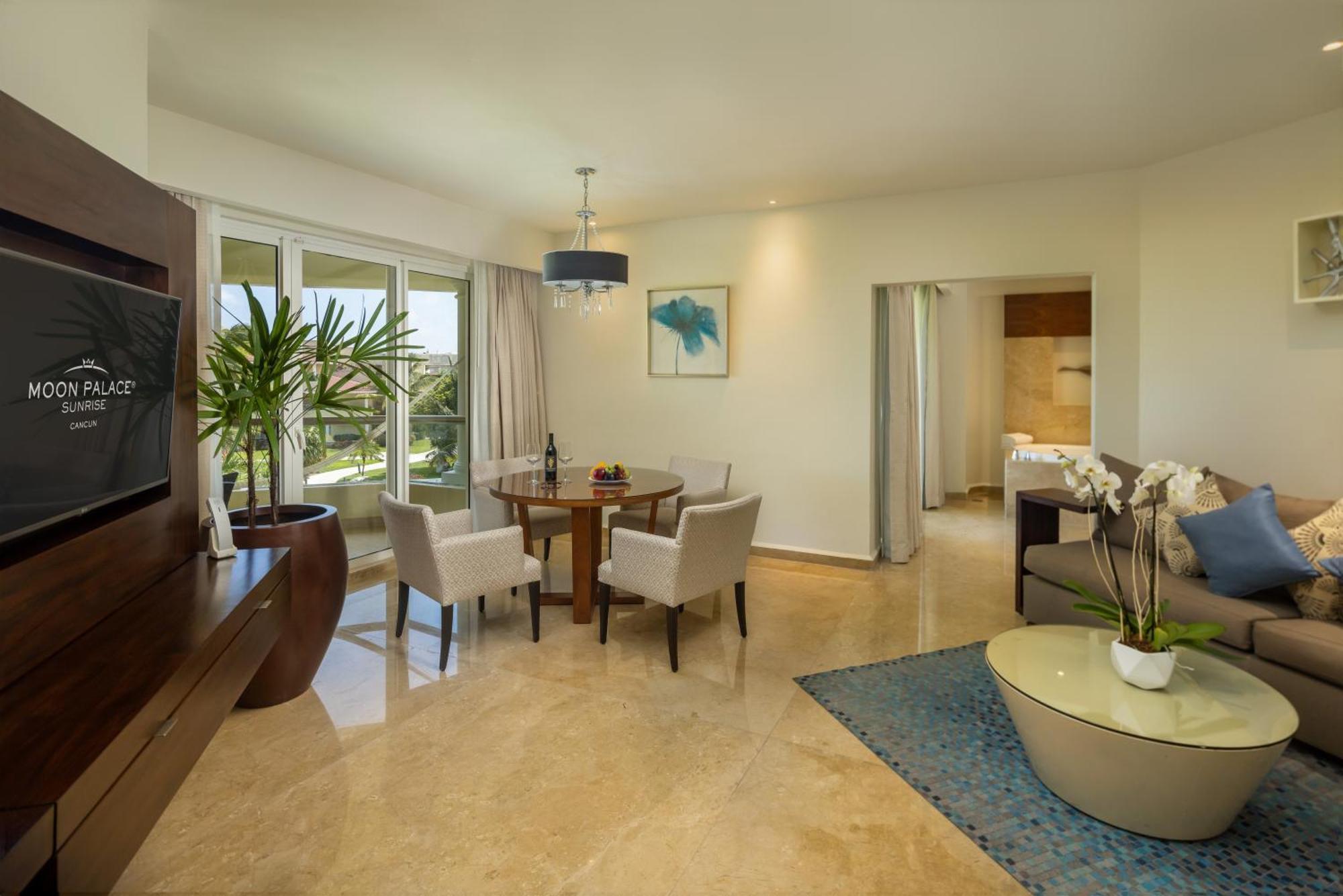 Resort Moon Palace Cancun 5*